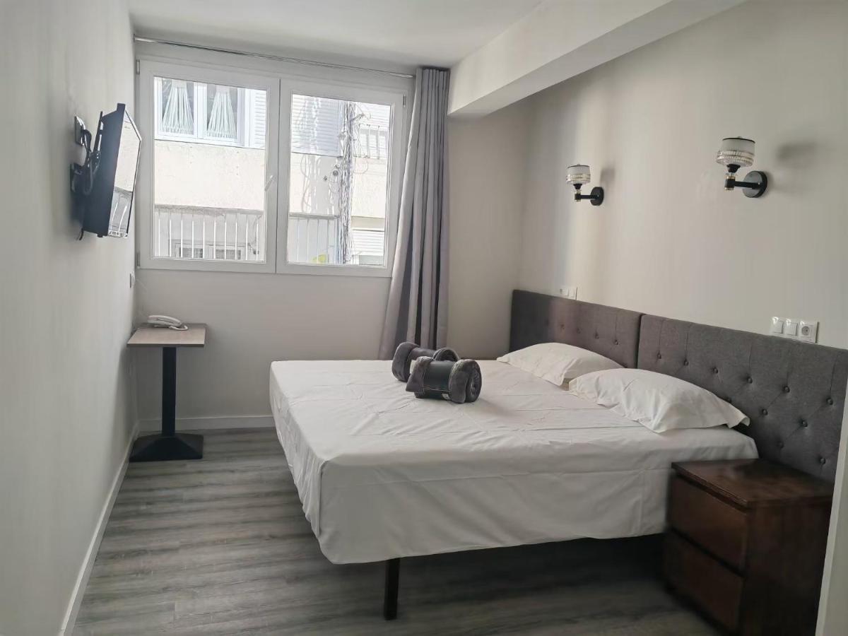 Hostal Golden 21*** Madrid Eksteriør billede