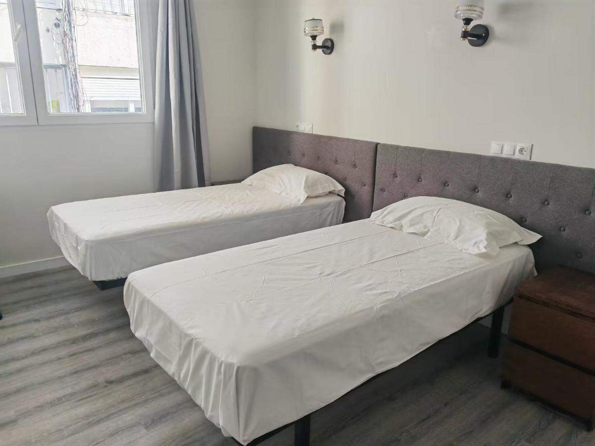 Hostal Golden 21*** Madrid Eksteriør billede